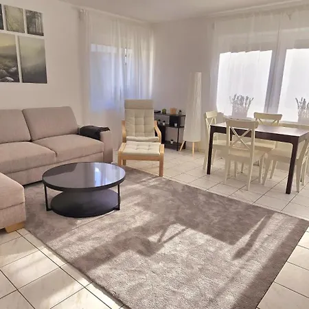 Mosel Iii - Mis Apartment